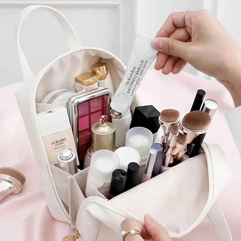 Annalisa | Graceful Allure Makeup Bag