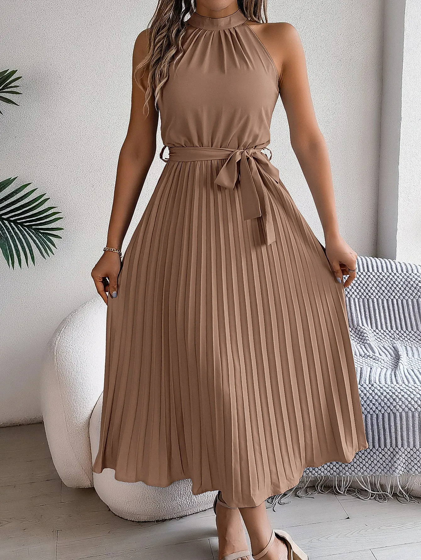 CEDRINE  Graceful Pleated Midi Dress