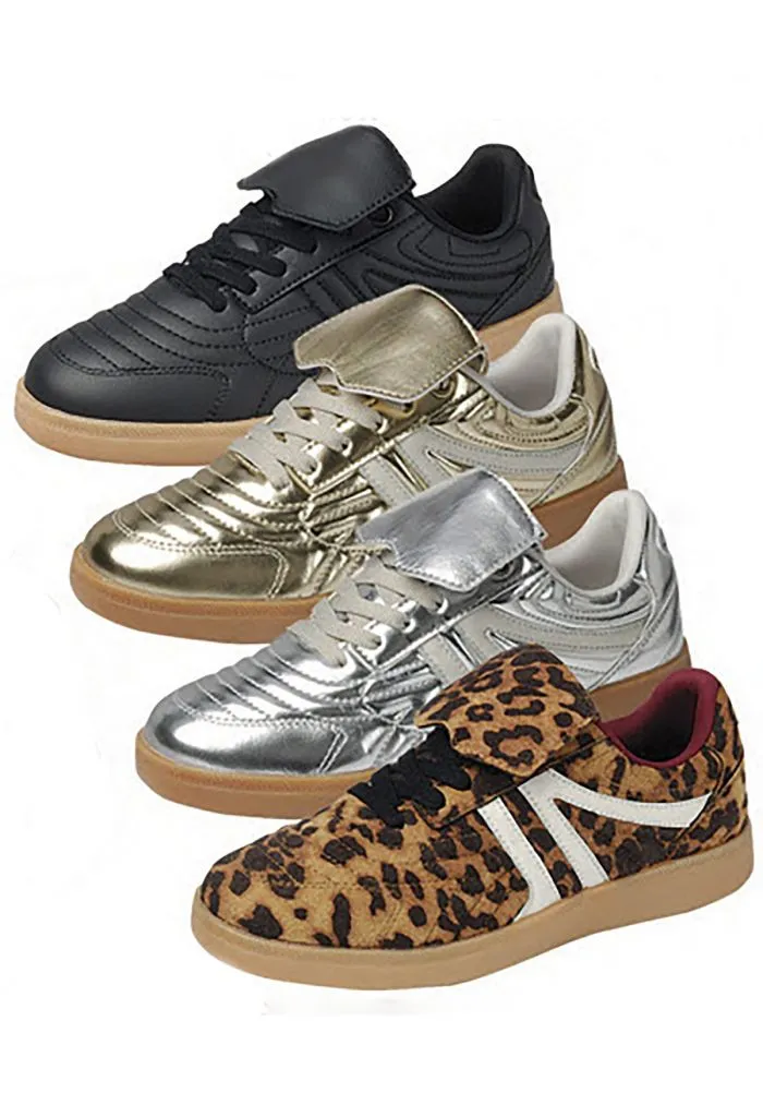 Dana Sneaker