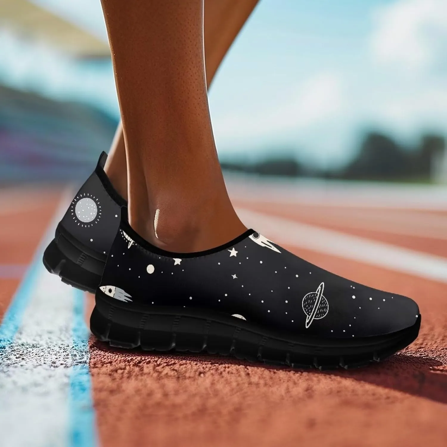 GOSTONG Womens Sneakers Breathable Mesh Soft Sole Comfort Walking Shoes Non Slip Outdoor Athletic Running Shoes Black US 5-14
