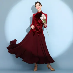 Graceful Moves | Red / Blue