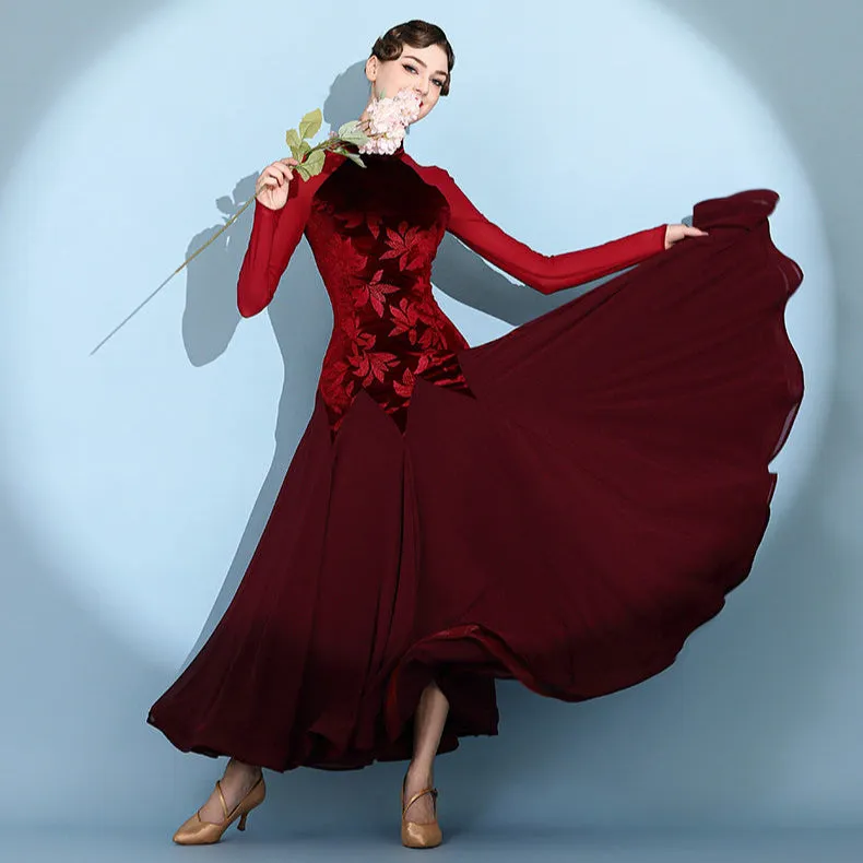 Graceful Moves | Red / Blue