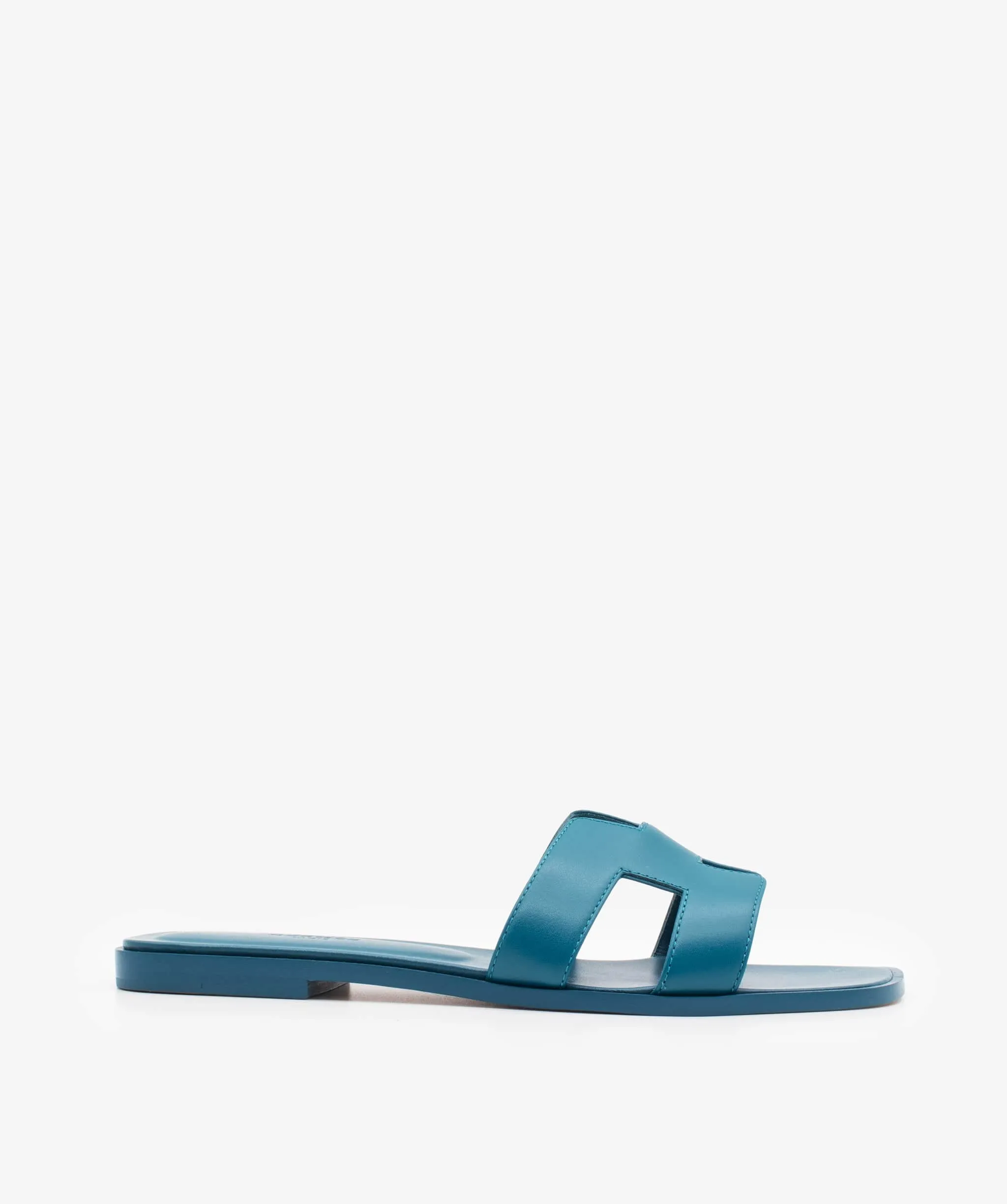 Hermes Oran Sandals Blue Velvet 38.5 - 01DUB101