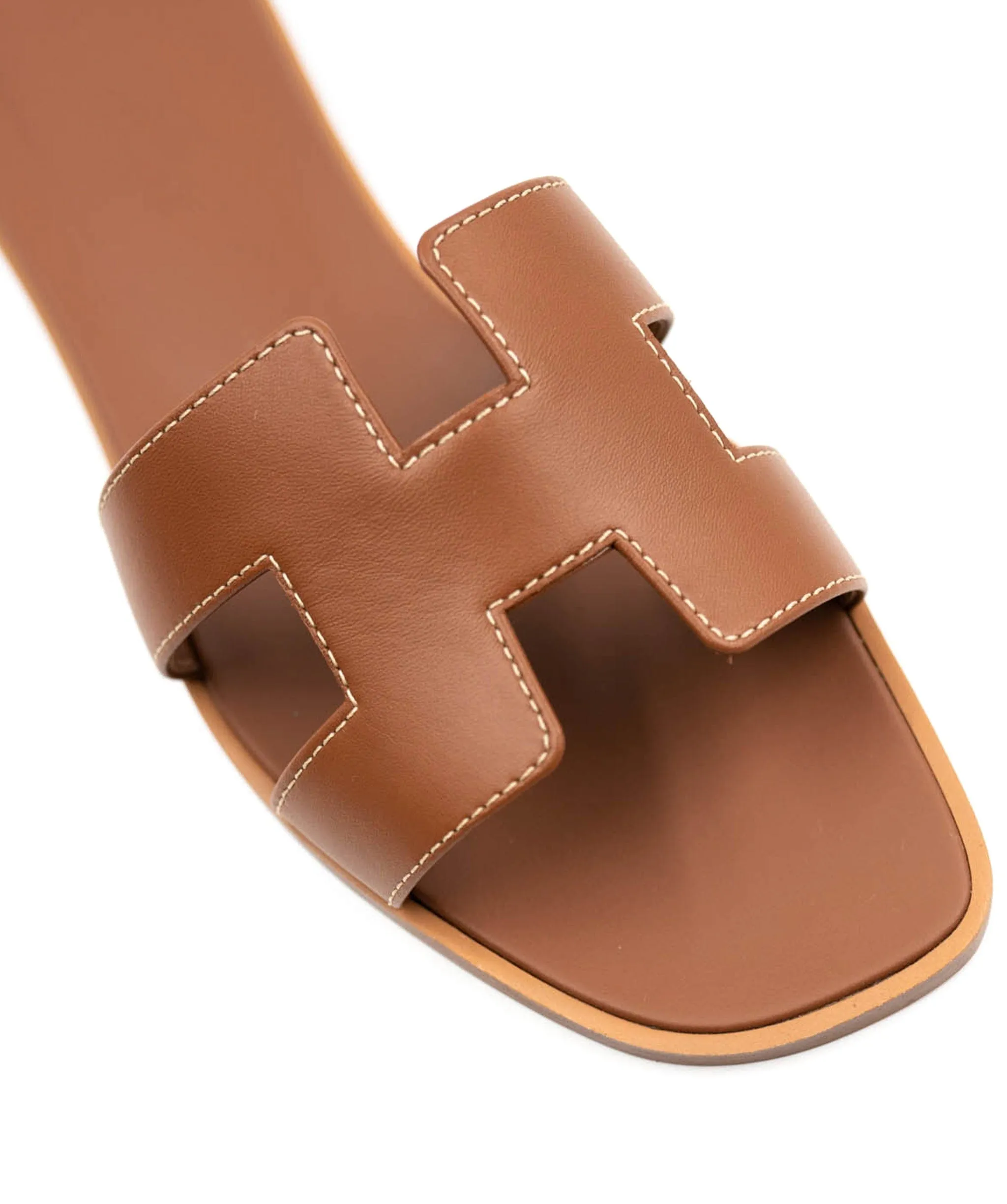 Hermes orans sandals in gold with swift leather AVC1006
