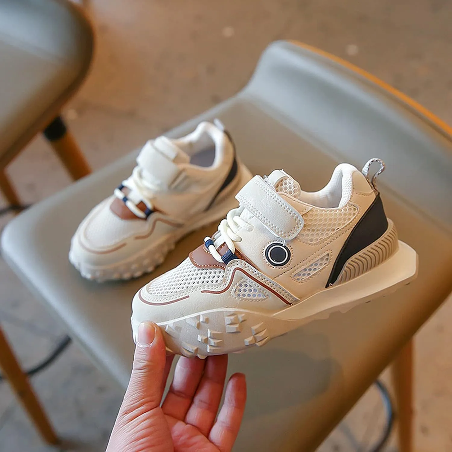 Kid Air Tennis Running Sneakers Athletic Walking Jogging Sport Lightweight School Sneakers for Big Boys Girls