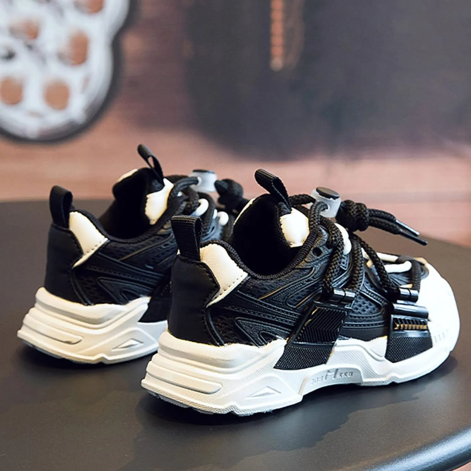 Kids Sneakers Fashion Tennis Shoes Lightweight Comfortable Lace-up Non Slip Breathable Casual Walking Sport Shes Girls