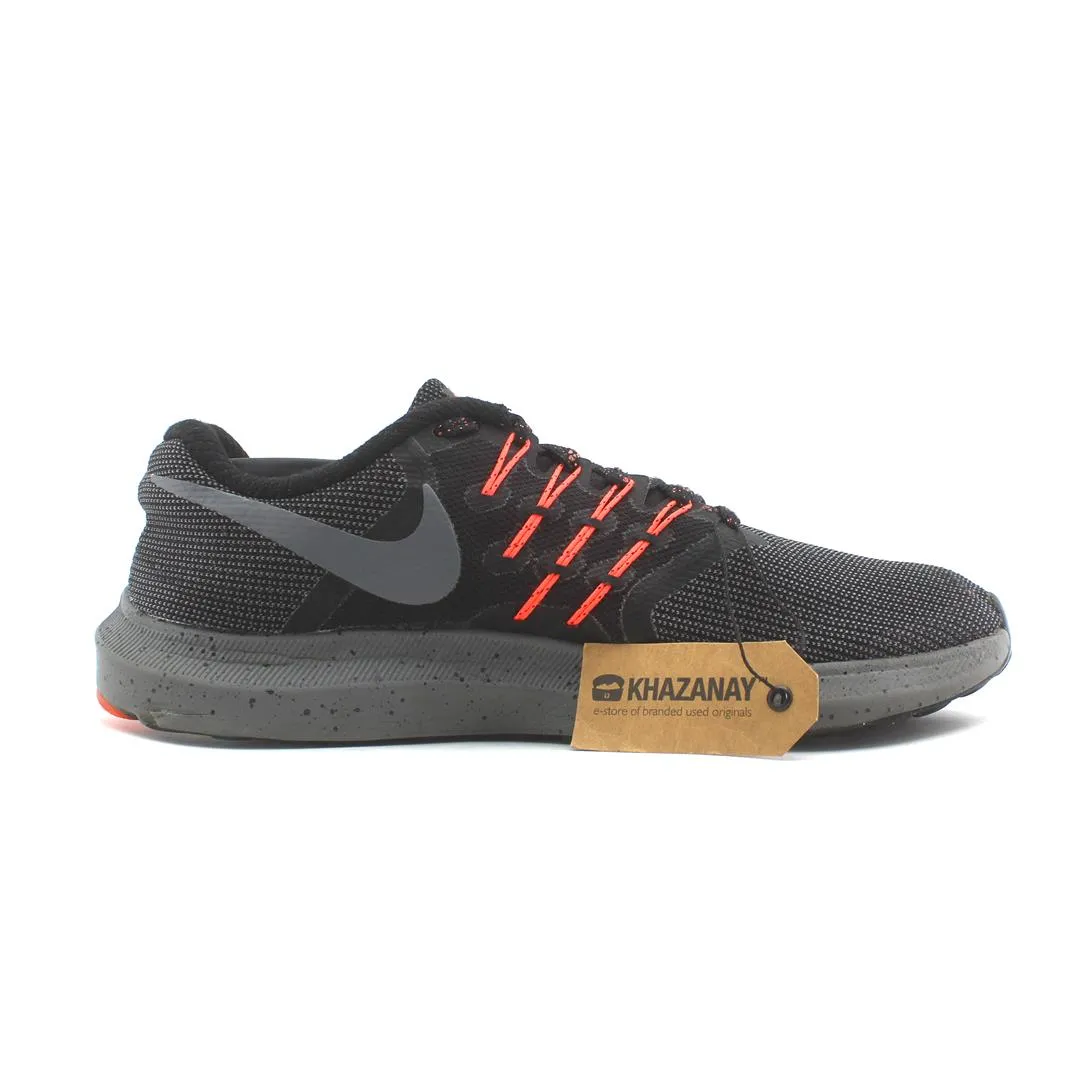 NIKE  RUN SWIFT SE