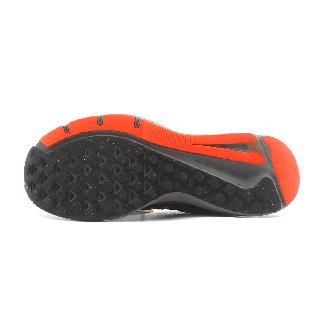 NIKE  RUN SWIFT SE