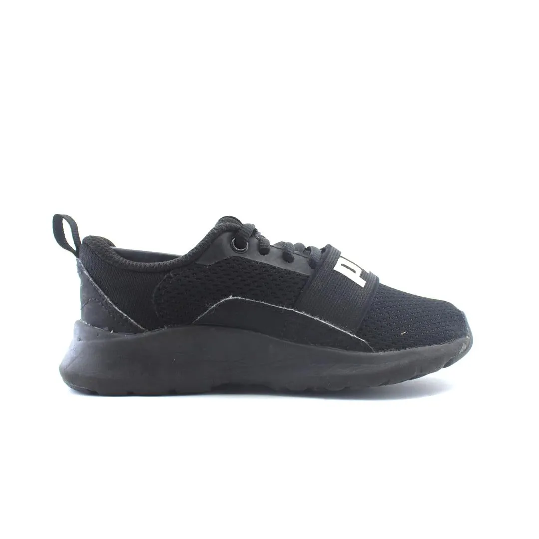 PUMA  WIRED TRAINERS
