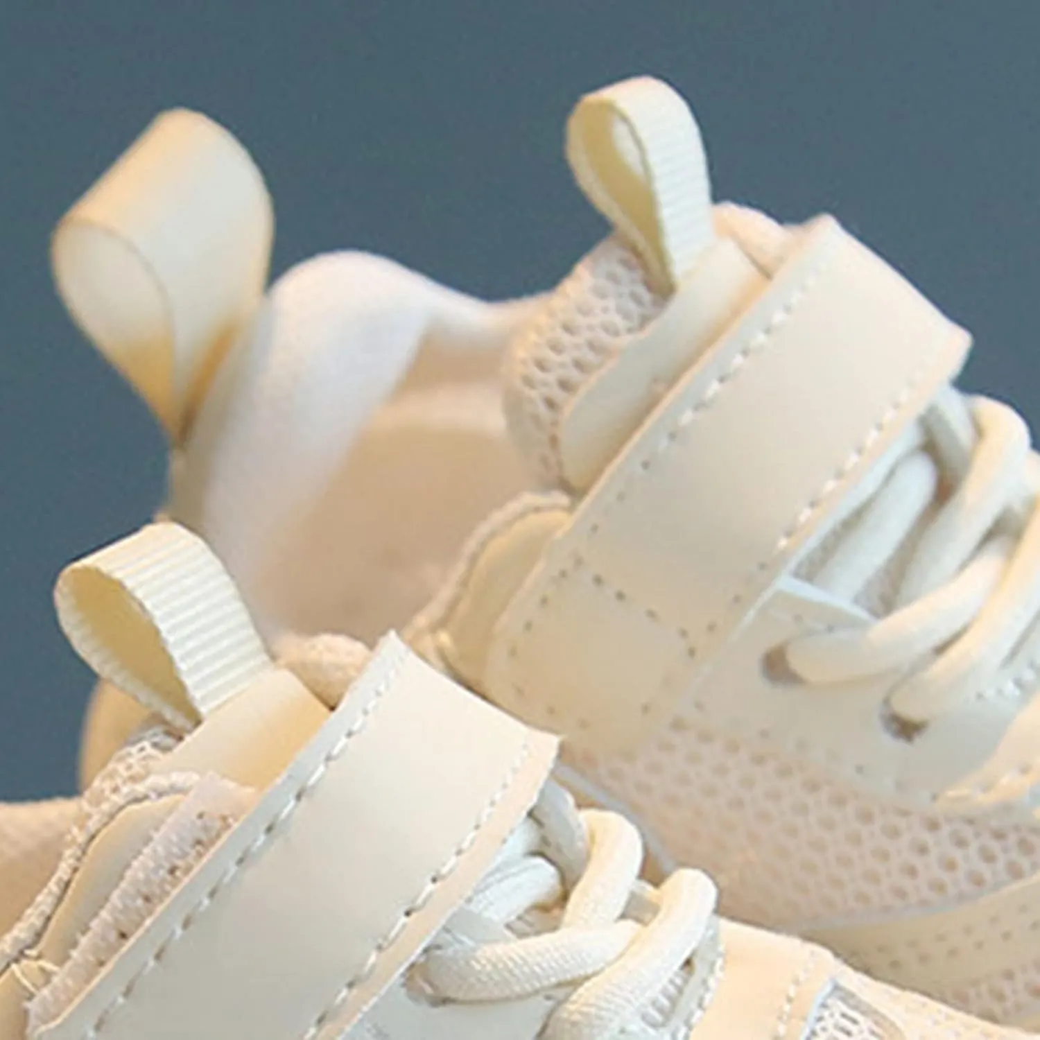 Unisex-Baby Leather Sneakers Lightweight Solid Color Mesh Breathable Non Slip Athletic Running Sport Shoes for Kids