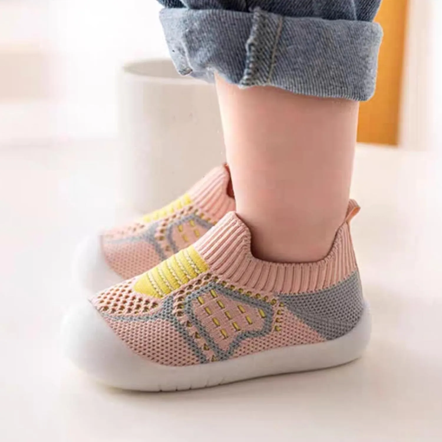 WILLFUN Toddler Boy Girl Mesh Sneakers Baby Knitted Walking Shoes Infant Soft Sole Trainers 1-3 Year-Old Little Kid Breathable Outdoor Shoes